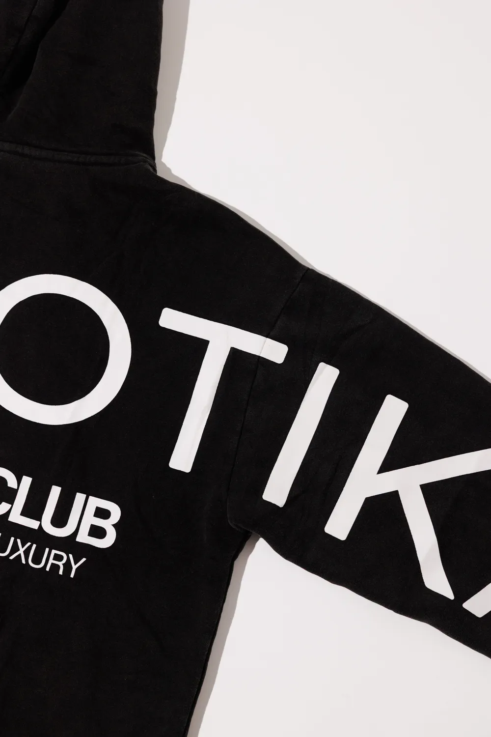 Cymbiotika Wellness Club Hoodie hettegenser faded black unisex