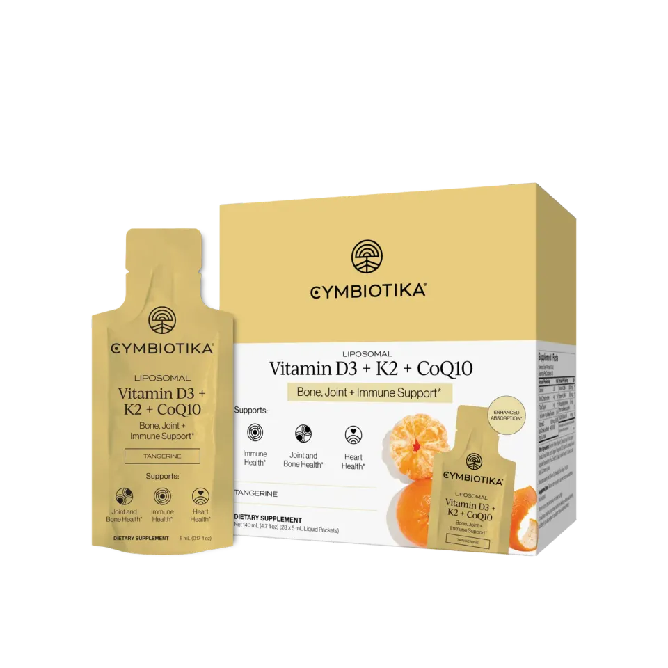 Cymbiotika Liposomal Vitamin D3+K2+CoQ10 poser
