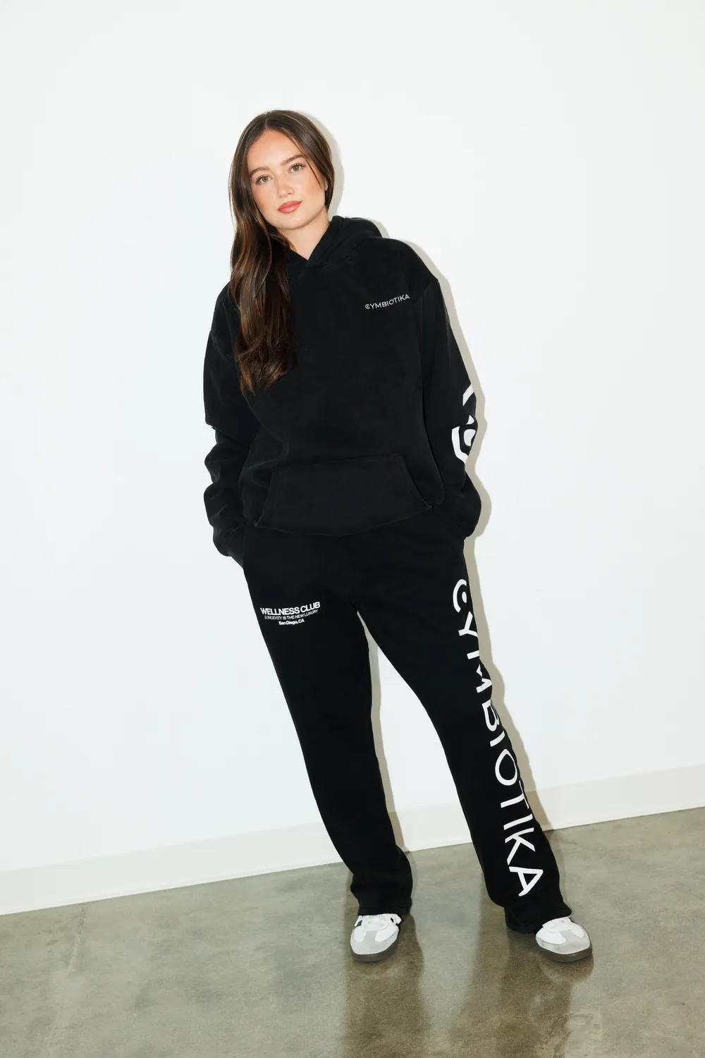 Cymbiotika Wellness Club Sweatpants joggebukse svart